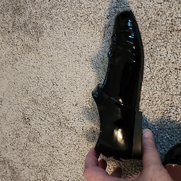 Nina size 10M black patent shoes with velcro strap - Picture 3 of 8